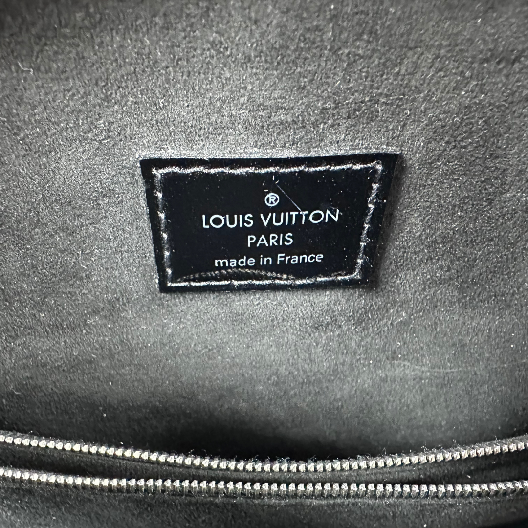 Louis Vuitton Electric Black Epi Leather Pont Neuf GM