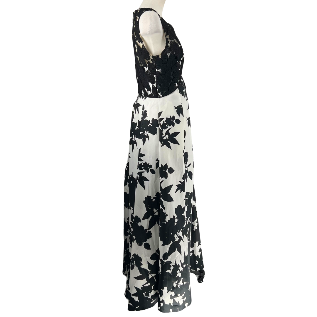 Carmen Marc Valvo Size 8 Black White Gown/Evening Wear – Chic Consignment  LLC