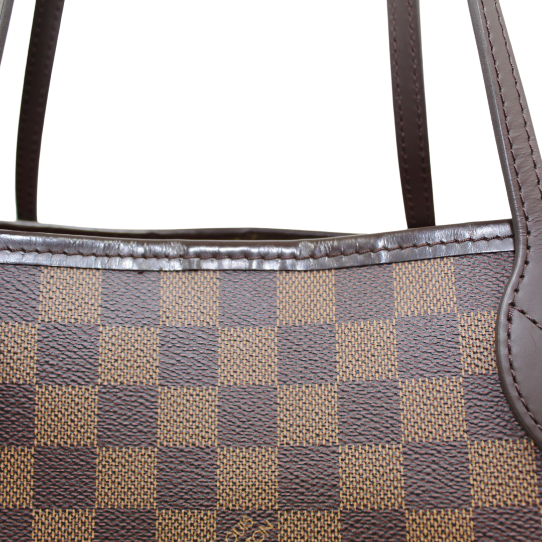 Louis Vuitton Neverfull Tote MM